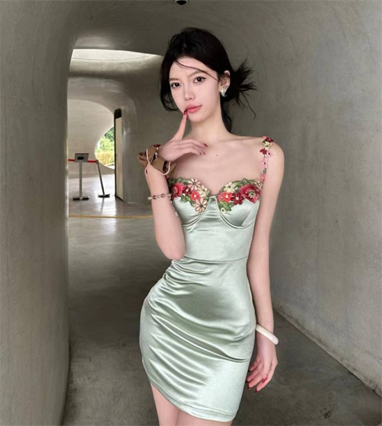 图片[1] - 铁血战士系列进化史：从外星猎手到反英雄，为何历久弥新？ - 黑料吃瓜-最新娱乐八卦爆料平台-明星热点新闻实时更新