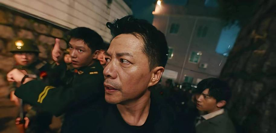 图片[4] - 扫毒风暴CCTV-8四集连播引关注，正邪对决塑造英雄群像，观众力挺禁毒工作 - 黑料吃瓜-最新娱乐八卦爆料平台-明星热点新闻实时更新