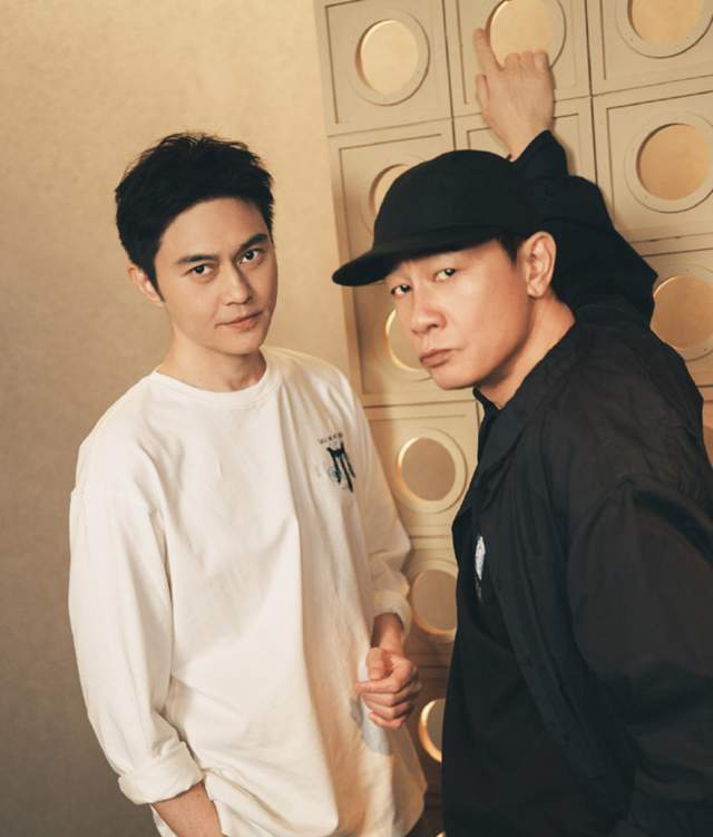 图片[3] - cgg吃瓜黑料：54岁张智霖状态如小伙，与吴卓羲同框似少爷带保镖，被赞绝世好男人 - 黑料吃瓜-最新娱乐八卦爆料平台-明星热点新闻实时更新